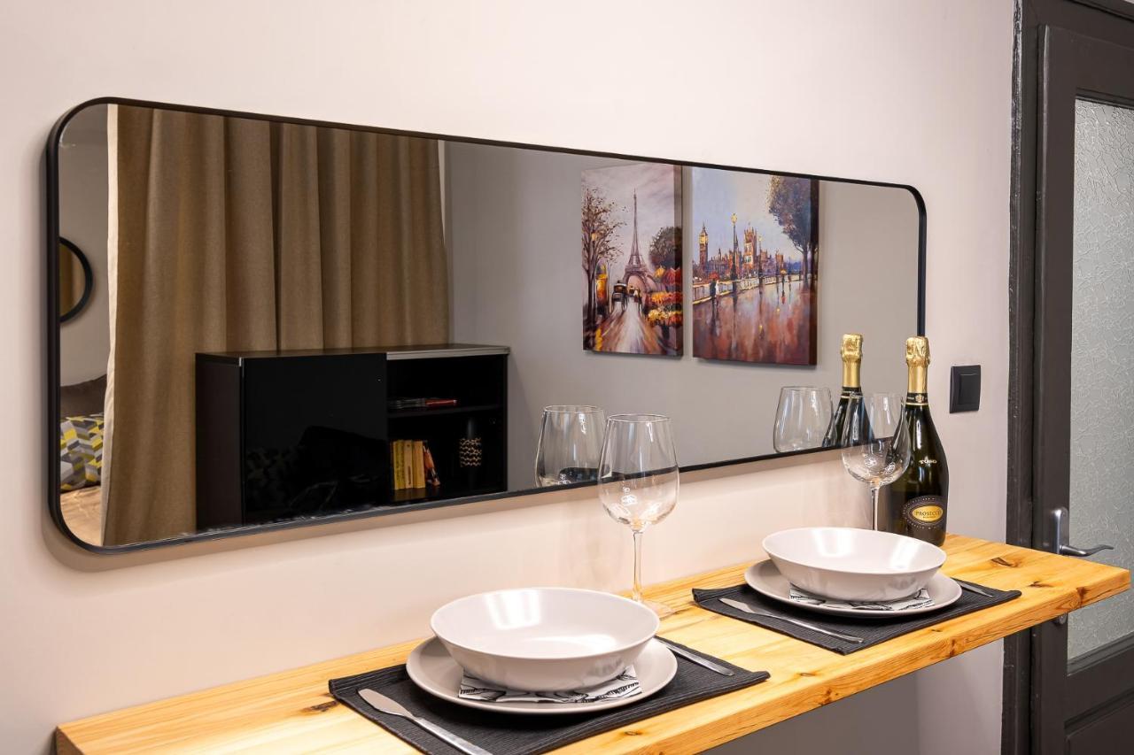 Bohemia - New Apartment With Stylish Design Sofia Eksteriør bilde